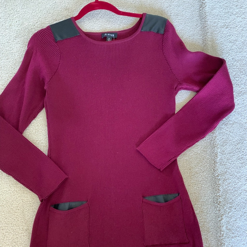 Beautiful flattering Sweater dress W/Leather trims